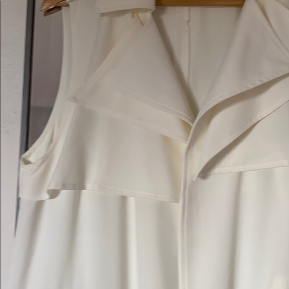 Cream Duster - Picture 2 of 3